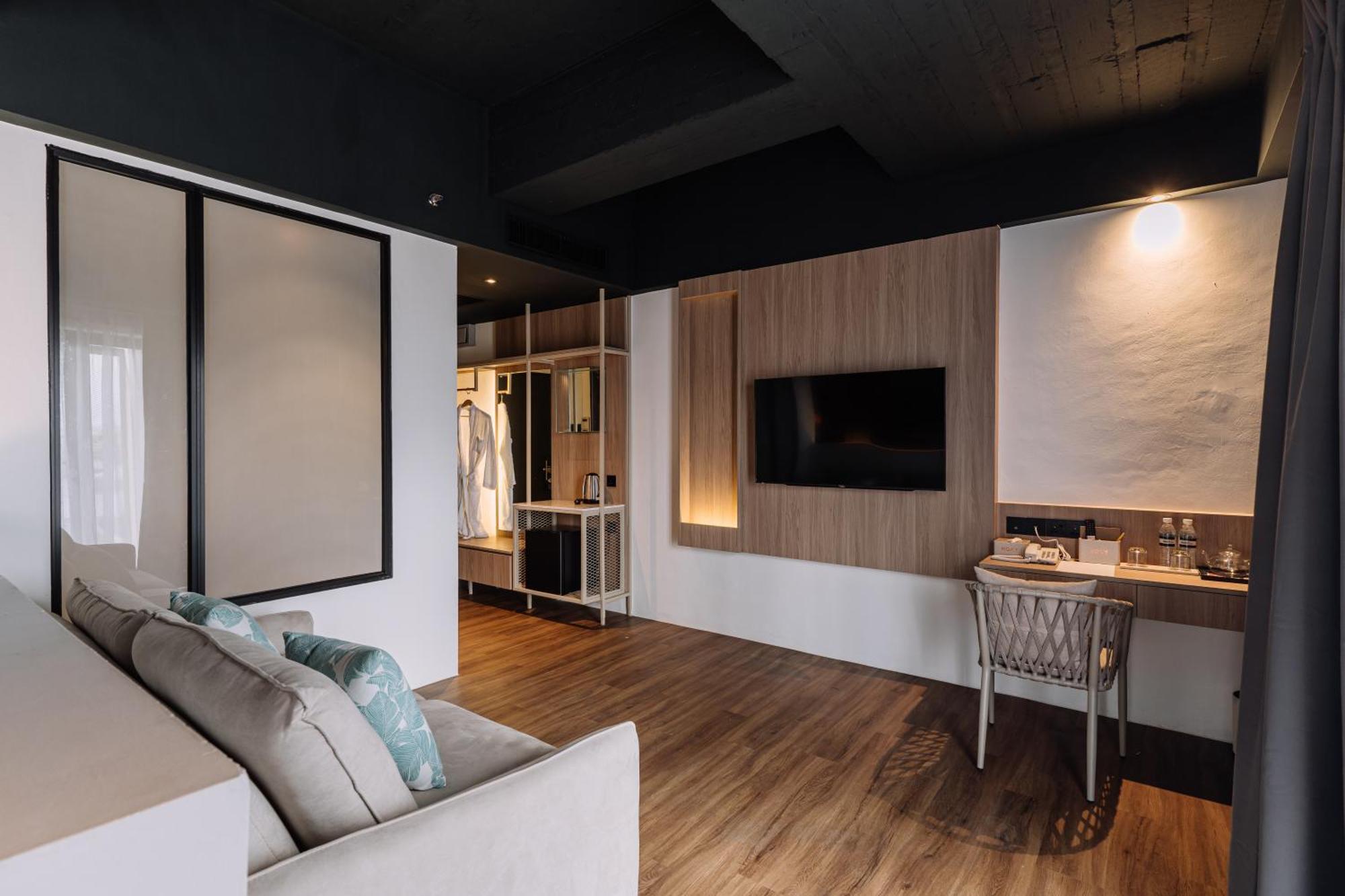 Impiana By Roxy Hotel Kuching Exterior photo